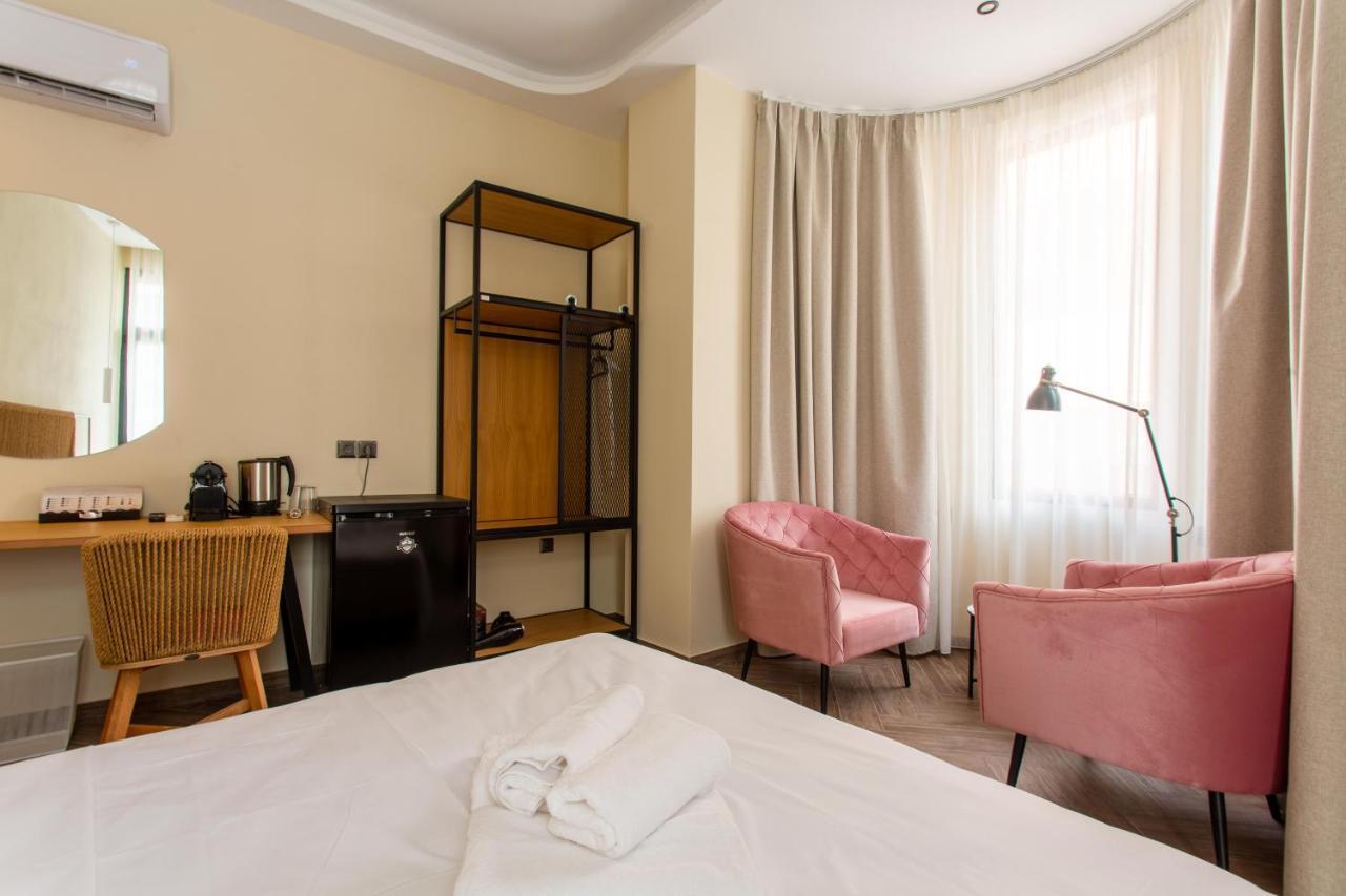 Leone Suites Thessaloniki Exterior photo